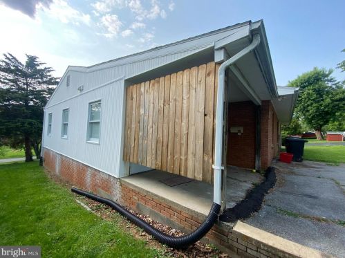 721 Morison St, Charles Town WV  25414-1436 exterior