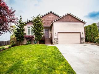 1220 1st Ave, Ridgefield, WA 98642-7301