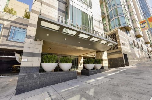 355 1st St, San Francisco CA  94105-3096 exterior
