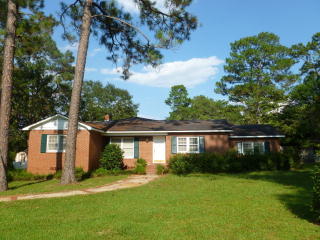 1812 Danora Dr, Waycross, GA 31501-4152