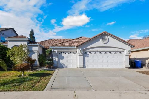 9493 White Horse Way, Elk Grove, CA 95624-6057