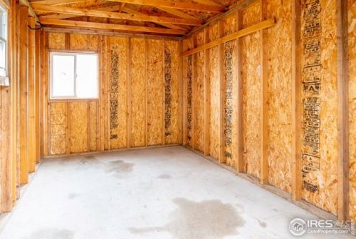 1214 Belle Dr, Loveland CO 80537-3704 exterior