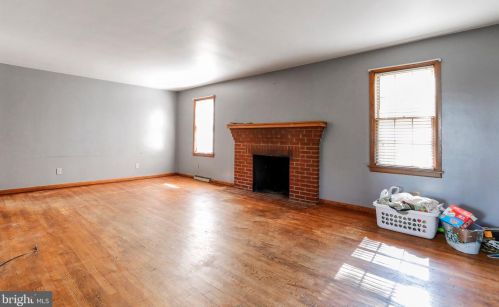 169 Sioux Ln, Three Churches, WV 26757-1428