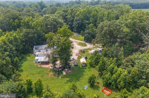 4319 Hadamar Rd, Spotsylvania, VA 22551-3052