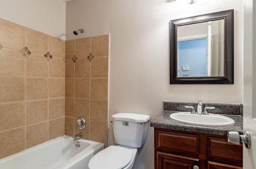 107 Parkview Dr, Stockbridge GA  30281-1112 exterior