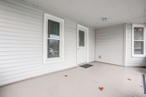 105 Dwight St, Norway, IL