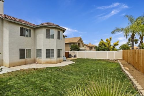8554 Rosemary Dr, Riverside CA  92508-2965 exterior