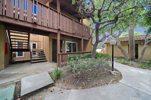 1010 Macarthur Blvd, Santa Ana CA  92707-4632 exterior