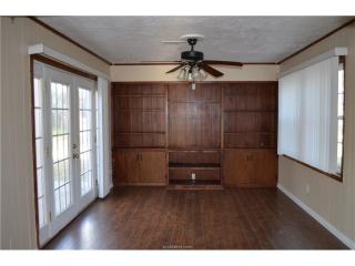 3811 Ranger Dr, Bryan TX  77801-3624 exterior