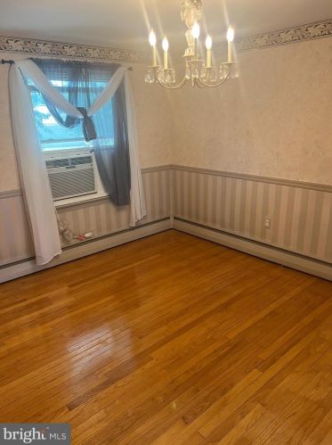 2106 Lyndell Dr, Lancaster PA  17601-5728 exterior