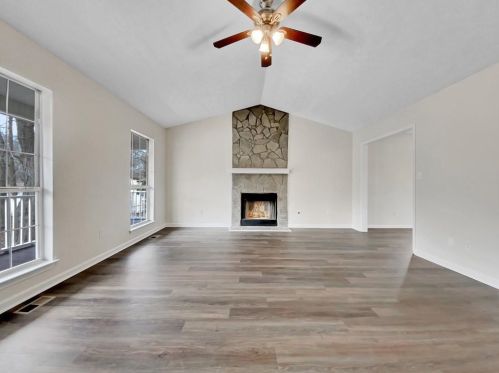 304 Lost Lake Ct, Villa Rica, GA 30180-4856