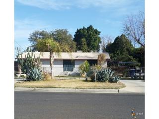 350 11th St, Brawley, CA 92227-2029