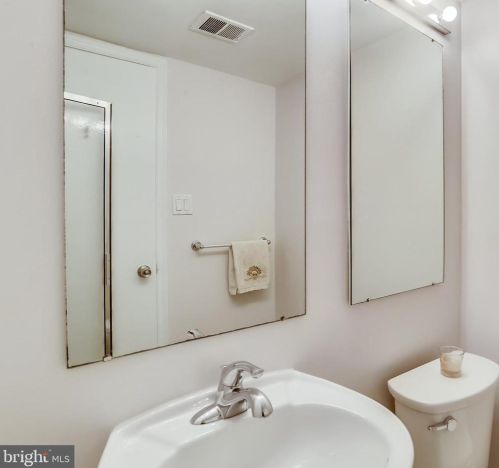 1920 Chapel Hill Rd, Silver Spring MD 20906-1113 exterior