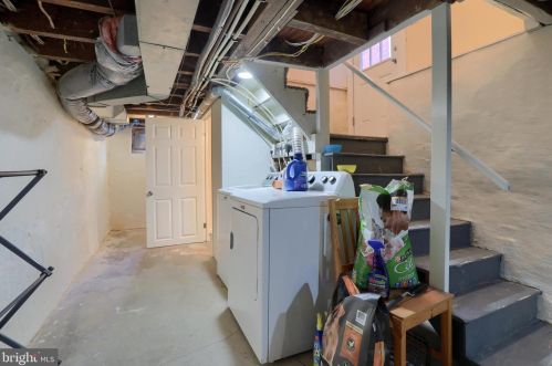 317 Ross St, Lancaster PA  17602-1941 exterior