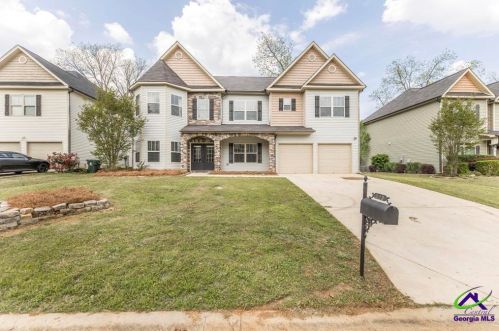 205 Haven Dr, Kathleen, GA 31047-3122