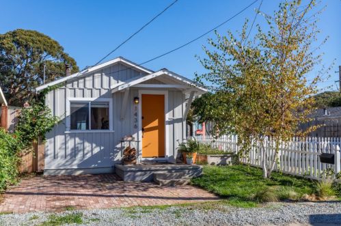 1436 Luxton St, Seaside CA  93955-5034 exterior