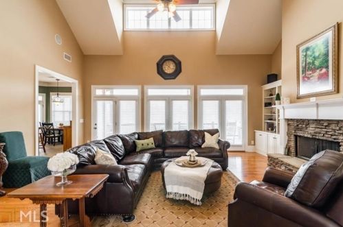 300 Harmony Grv Ln, Jefferson GA  30549-7925 exterior