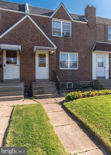 2911 Longshore Ave, Philadelphia, PA 19149-1904