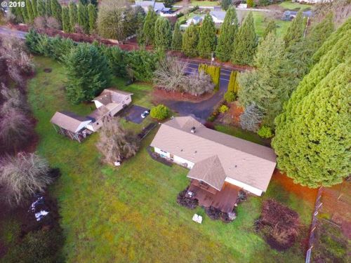 39200 Mckenzie Hwy, Springfield OR  97478-9699 exterior