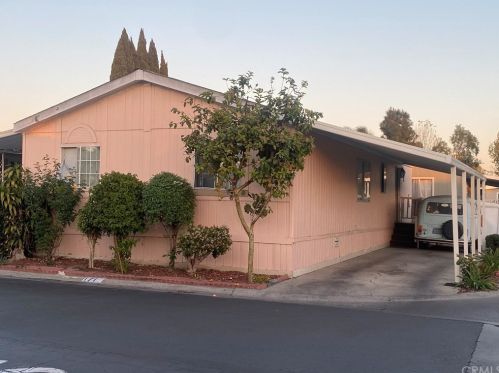 4080 1st St, Santa Ana CA  92703-4022 exterior