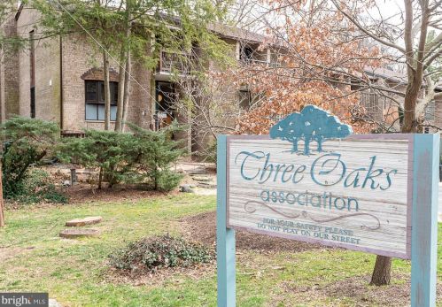 9233 Three Oaks Dr, Silver Spring MD 20901-3372 exterior