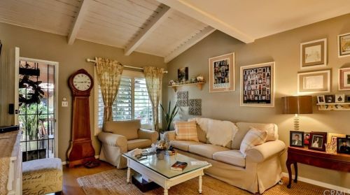 1040 Macarthur Blvd, Santa Ana CA  92707-4675 exterior