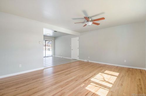 8307 Lehigh Dr, Denver CO  80237-1644 exterior