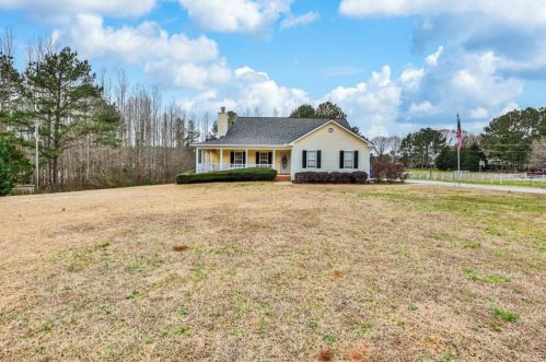271 Macedonia Church Rd, Oxford, GA 30054-3740