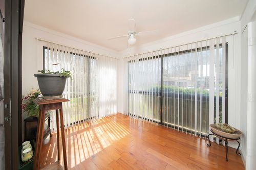 62 Manchester Ct, Tinton Falls NJ  07701-5496 exterior