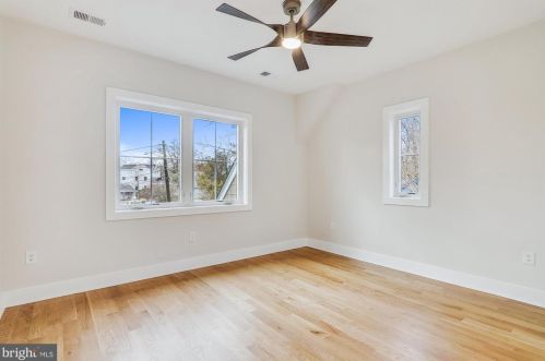 106 Geneva Ave, Silver Spring MD  20910-5105 exterior