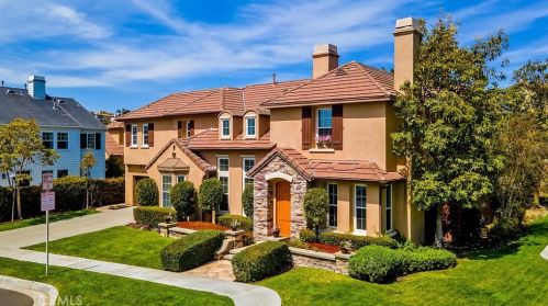 15 Tether Moon Ln, San Juan Capistrano, CA 92694-0715