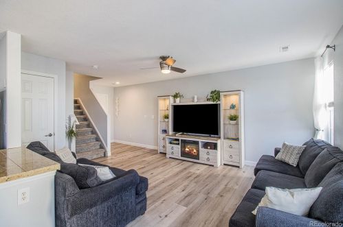 8068 Kalispell Way, Englewood CO  80112-4636 exterior