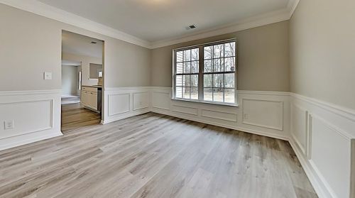 1137 Oak Hollow Ln, Hampton, GA 30228-5573