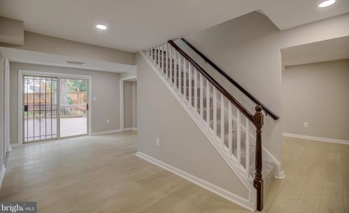 9000 Strattondale Ct, Springfield VA  22015-3659 exterior