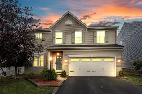 124 Village Cir, Noblestown, PA 15071-3774