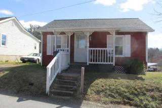 425 King St, Bedford, VA 24523-2807