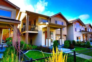 1933 Bridge Ave, Spokane, WA 99201-1710