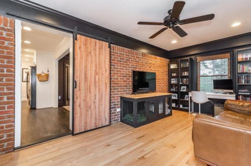 2334 Cortez Way, Atlanta GA  30319-3914 exterior