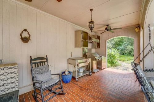 2753 Harvest Dr, Conyers GA  30013-2409 exterior