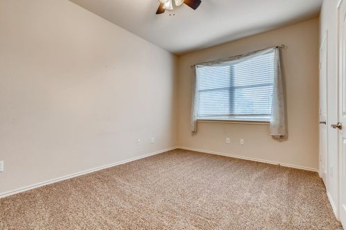 5841 Pearl Oyster Ln, Fort Worth TX  76179-7563 exterior