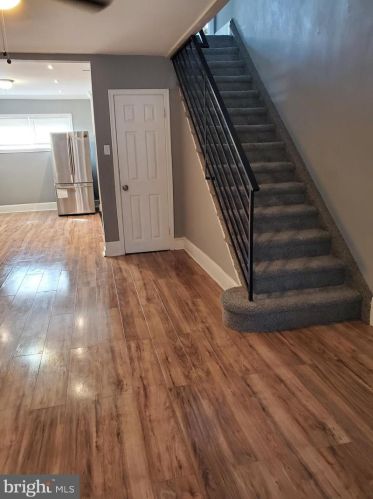 5341 Lindbergh Blvd, Philadelphia PA  19143-5829 exterior