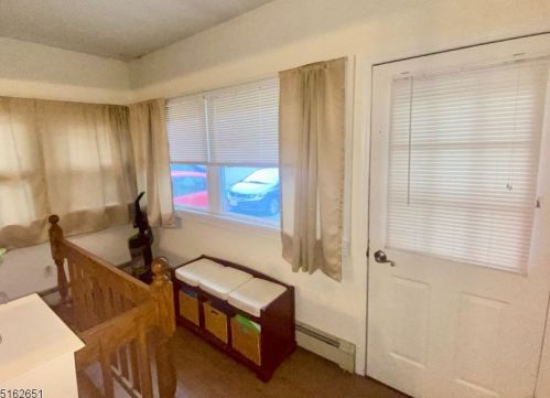 124 Tulsa Trl, Hopatcong, NJ 07843-1236