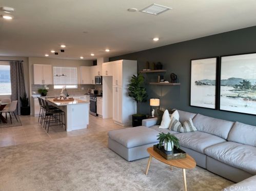 2941 Lincoln Ave, Anaheim CA  92801 exterior