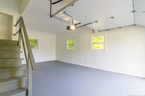 554 Old Hartford Rd, Colchester CT  06415-2732 exterior