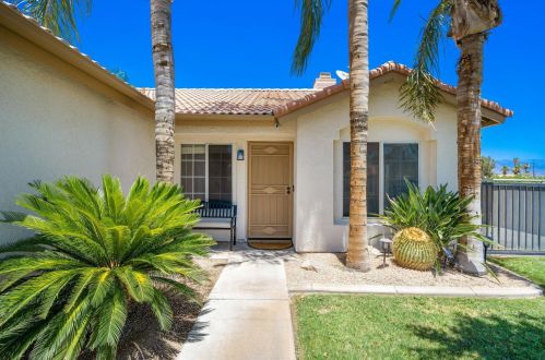 78880 Sanita Dr, La Quinta, CA 92253-3888