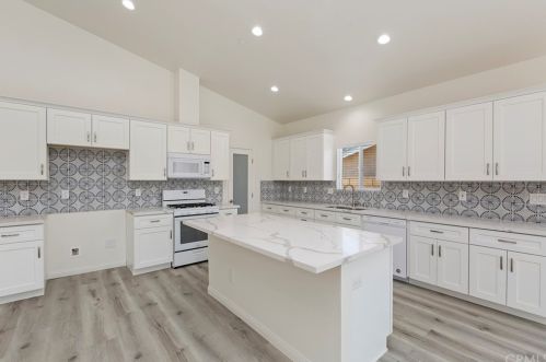 4847 Hedrick Ave, Riverside CA  92505-1367 exterior