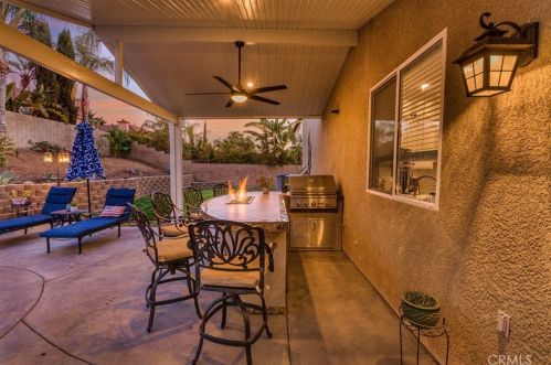 9564 Chandelle Way, Riverside CA  92508-6810 exterior