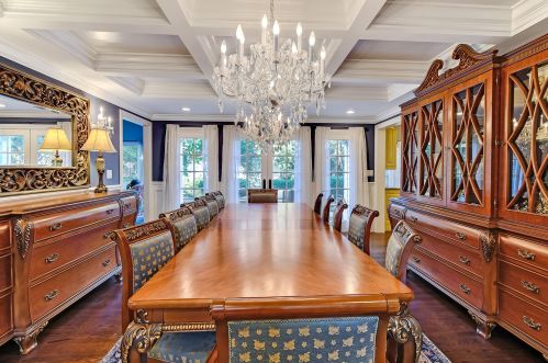 6116 County Line Rd, Willowbrook IL  60527-5719 exterior