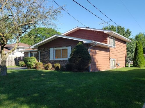 1412 Montesano Ave, Waukegan, IL 60087-4817
