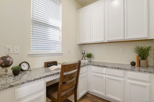 1075 Grand Baker Ct, Aurora CO  80018 exterior